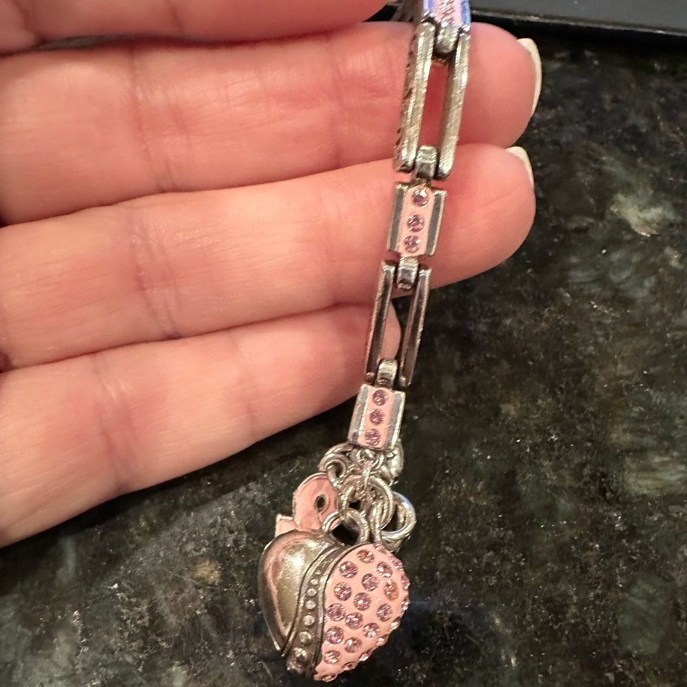 Brighton Breast Cancer bracelet - Picture 3 of 3